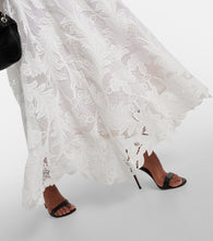 Oscar de la Renta Marbled Carnation Guipure lace bustier gown