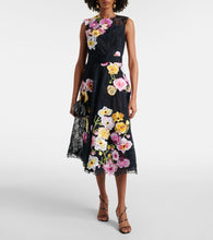 Oscar de la Renta Orchid embroidered lace cocktail dress