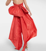 Oscar de la Renta Satin-trimmed gown