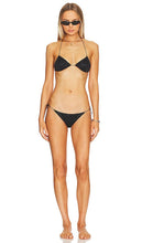 Oseree Lumiere Bikini Set in Black - Ensemble de bikini Oseree Lumière en noir - Oseree Lumiere 黑色比基尼套装 - Oseree Lumiere Bikini-Set in Schwarz - Oseree Lumiere 비키니 세트 블랙 색상 - Set bikini Oseree Lumiere in nero