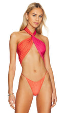 Ostra Brasil Mooring Bandeau Bikini Top in Orange - Haut de bikini bandeau Ostra Brasil Mooring en orange - Ostra Brasil Mooring 橙色抹胸式比基尼上衣 - Ostra Brasil Mooring Bandeau-Bikinioberteil in Orange - Ostra Brasil Mooring Bandeau 비키니 탑 - Top bikini a fascia Mooring Ostra Brasil in arancione