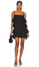 Ostra Brasil Short Beach Cover Up in Black - Couverture de plage courte Ostra Brasil en noir - Ostra Brasil 黑色短款沙滩罩衫 - Kurzes Strandkleid von Ostra Brasil in Schwarz - Ostra Brasil 숏 비치 커버업 블랙 색상 - Copricostume corto da spiaggia Ostra Brasil in nero