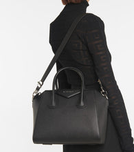 Givenchy Antigona Small leather tote