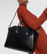 Givenchy Antigona Medium leather tote