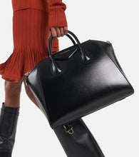 Givenchy Antigona Medium leather tote