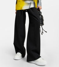 Alexander McQueen Oversized leather sneakers