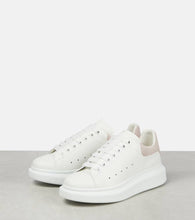 Alexander McQueen Oversized leather sneakers