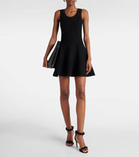 Alaia La Bombe 90 suede sandals