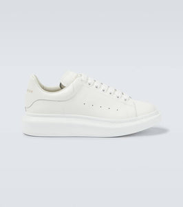 Alexander McQueen Oversized leather sneakers