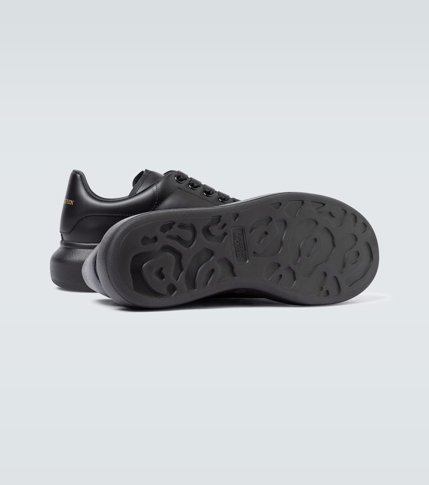 Alexander McQueen Oversized leather sneakers