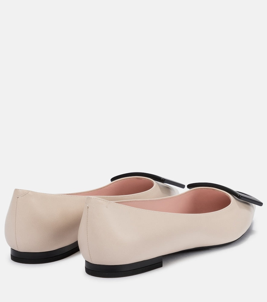 Roger Vivier Gommettine leather ballet flats