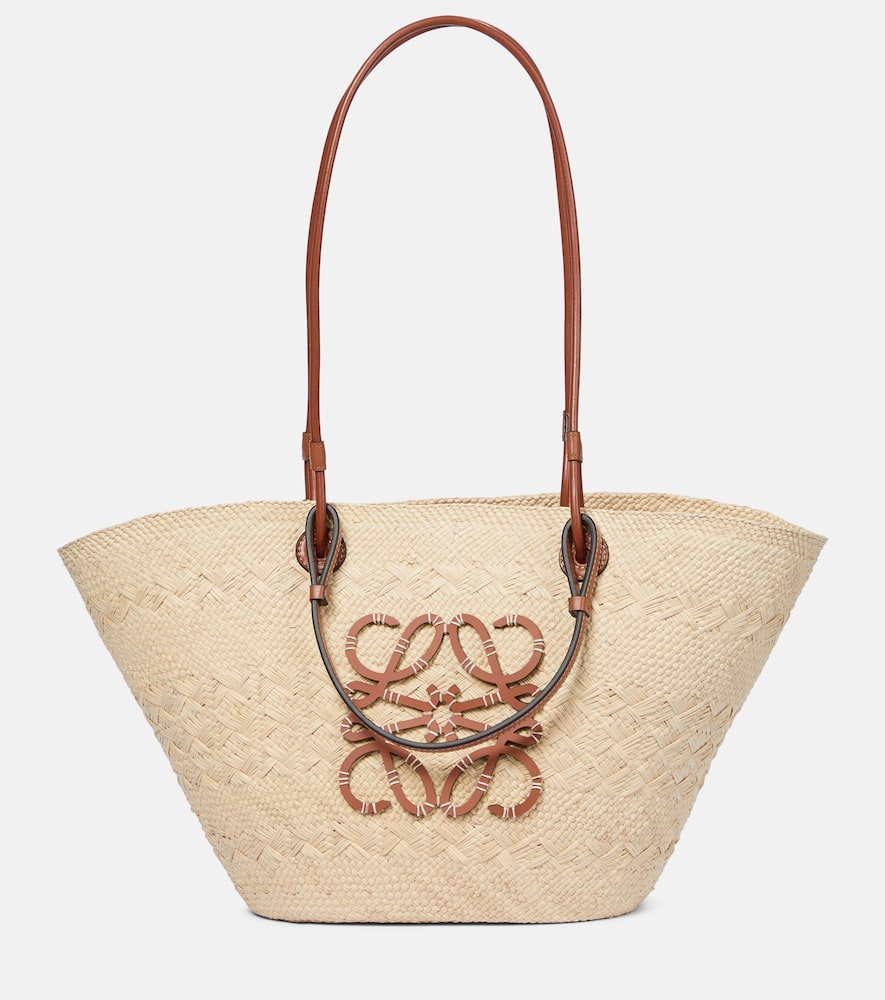 Loewe Paula's Ibiza Anagram basket bag. Shop Loewe Tote Bags for women now.
