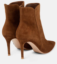 Gianvito Rossi Levy 85 suede ankle boots