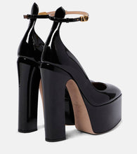 Valentino Garavani Tan-Go 155 leather platform pumps