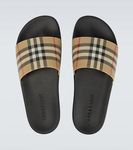 Burberry Vintage checked slides