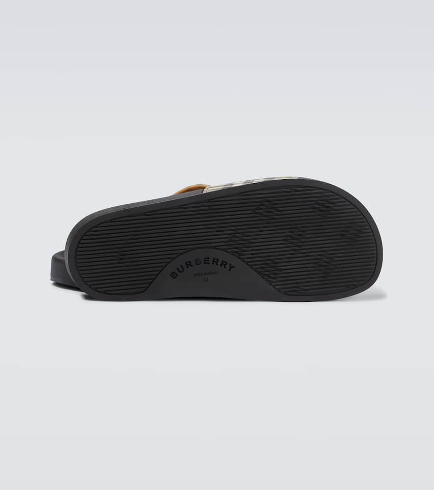 Burberry Vintage checked slides