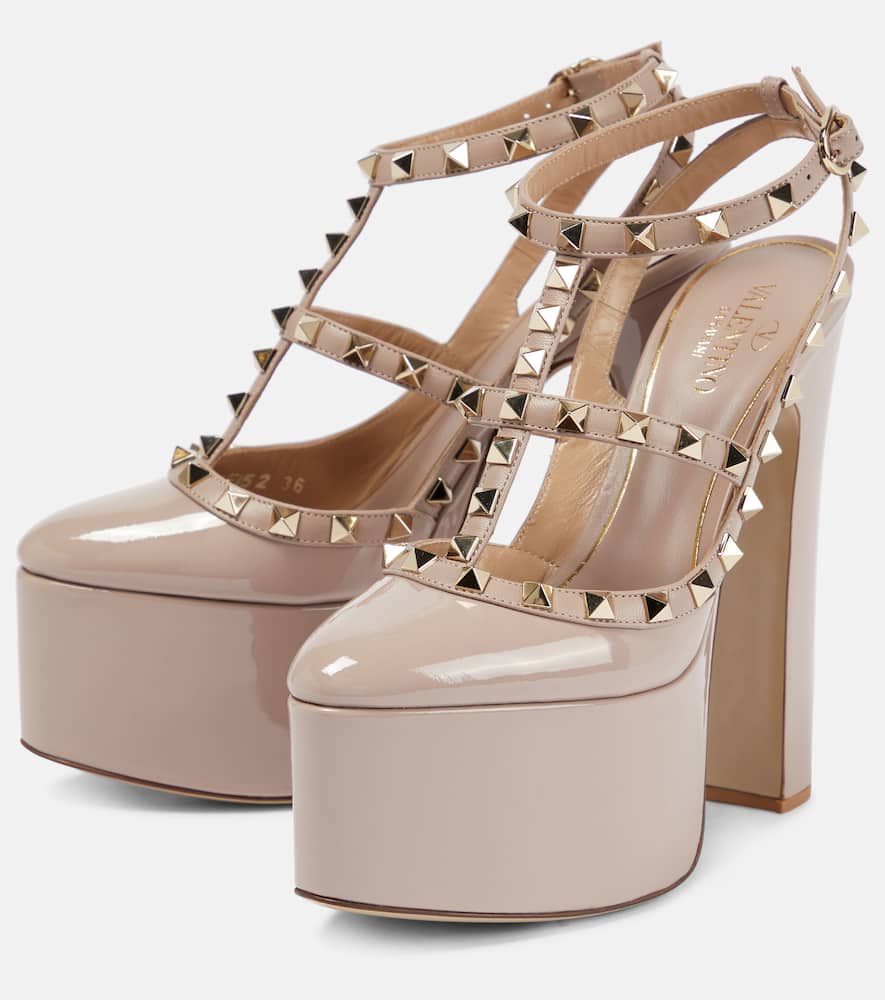 Valentino Garavani Rockstud patent leather platform pumps