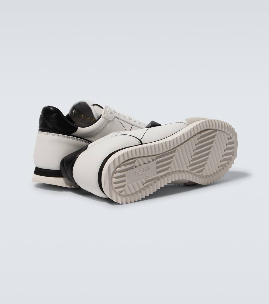 Valentino Garavani Stud Around low-top leather sneakers