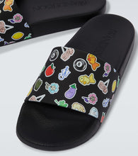 JW Anderson Printed slides