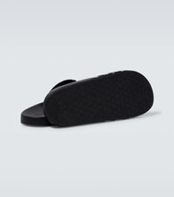 JW Anderson Printed slides
