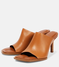 Jacquemus Les Mules Carr√É¬©s Ronds leather mules