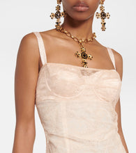 Dolce&Gabbana x Kim lace gown