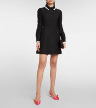 Roger Vivier Virgule bow-embellished satin slingback pumps
