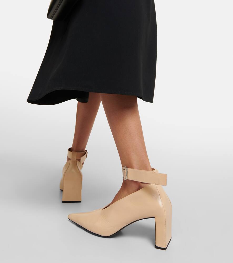 Jil Sander Leather pumps