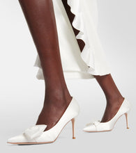 Gianvito Rossi Safira bow-trimmed pumps