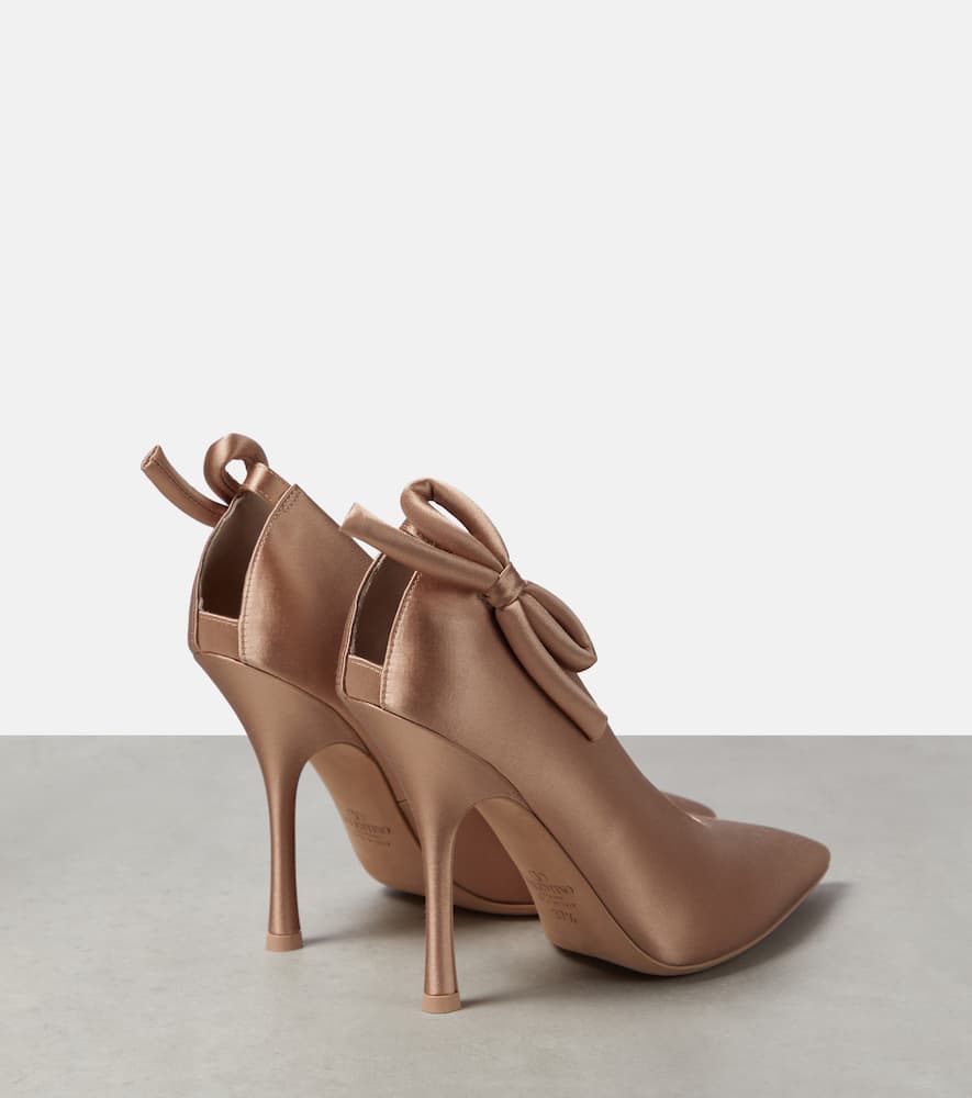 Valentino Garavani Nite-Out cutout satin pumps