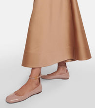 Valentino Garavani Tan-Go patent leather ballet flats