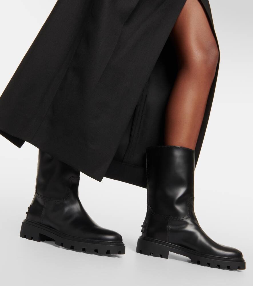 Tod's Leather boots