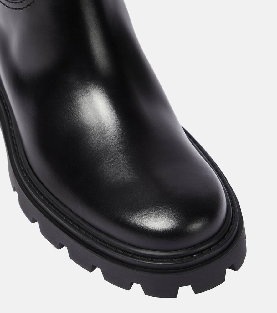 Tod's Leather boots