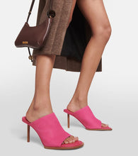 Jacquemus Les Mules Rond Carr√É¬© asymmetrical suede mules
