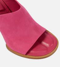 Jacquemus Les Mules Rond Carr√É¬© asymmetrical suede mules