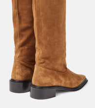 Souliers Martinez Bertran suede knee-high boots