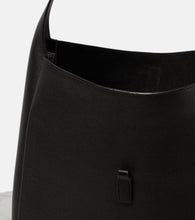 Saint Laurent Le 5 √É¬† 7 Large leather tote bag