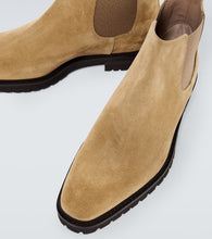 Manolo Blahnik Brompton suede Chelsea boots