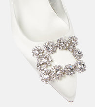 Roger Vivier Flower Strass embellished satin pumps