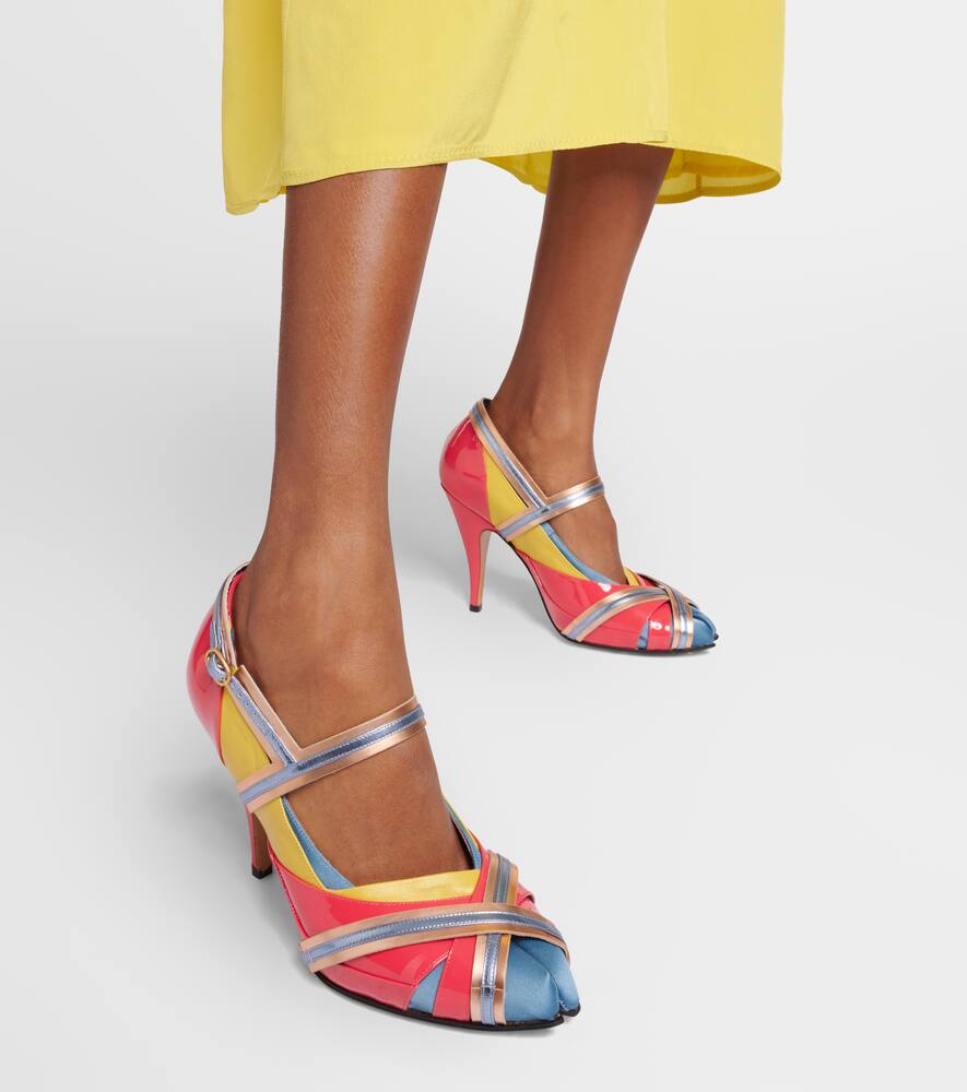 Maison Margiela Tabi embellished leather pumps