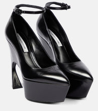 Victoria Beckham Leather platform pumps