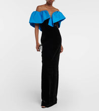 Monique Lhuillier Ruffle-trimmed taffeta gown