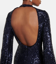 Monique Lhuillier Sequined gown