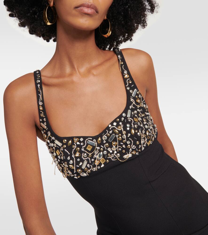 Safiyaa Beatriz embellished gown