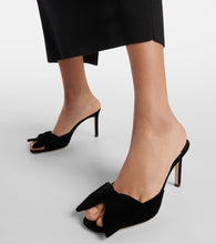 Tom Ford Brigitte 85 bow-detail velvet mule