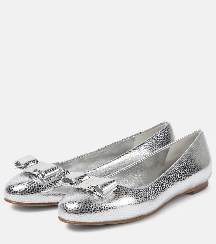 Ferragamo Vara metallic leather ballet flats