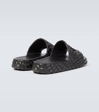 Gucci Interlocking G slides