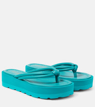 Gianvito Rossi Leather platform thong sandals