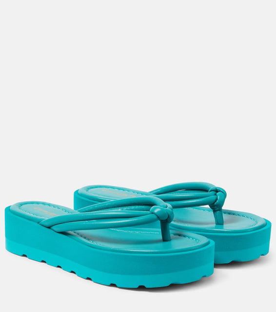 Gianvito Rossi Leather platform thong sandals