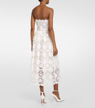 Oscar de la Renta Strapless guipure lace midi dress